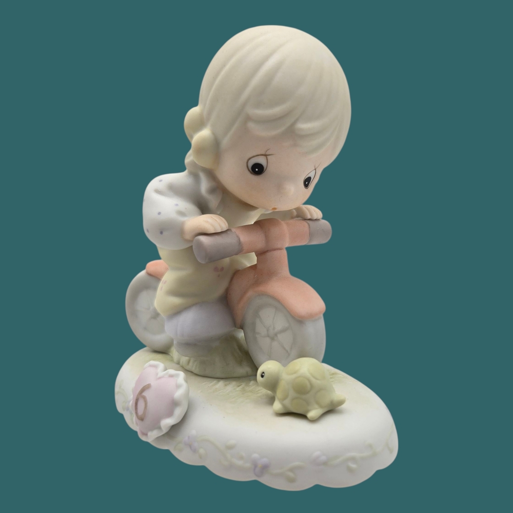 NWT VTG Precious Moments Growing in Grace Age 6 Signed Sam B 136255 Girl Turtle